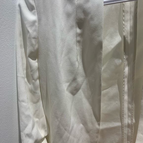 Babaton Power Hip Blazer White 00 - Picture 5 of 7